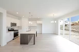 2947 N Purpletop Ln, Saratoga Springs, UT 84045 - Photo 12