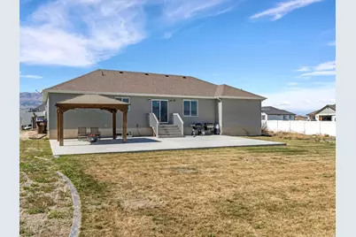573 S Maxwell Dr W, Grantsville, UT 84029 - Photo 24