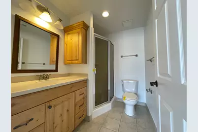 11085 S Grape Arbor Pl E #102, Sandy, UT 84070 - Photo 12