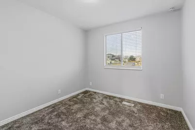 5819 S 3275 W, Taylorsville, UT 84118 - Photo 34