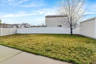 5819 S 3275 W, Taylorsville, UT 84118 - Photo 40