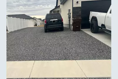 2396 E Boxwood Ln, Eagle Mountain, UT 84005 - Photo 26