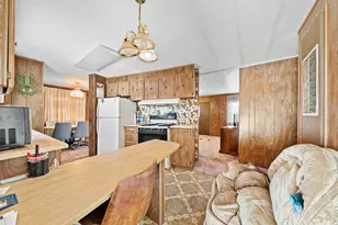 49 E 600 N, Hurricane, UT 84737 - Photo 8