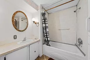 49 E 600 N, Hurricane, UT 84737 - Photo 10