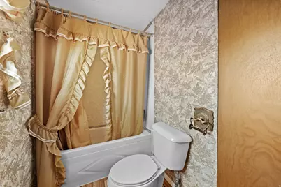 49 E 600 N, Hurricane, UT 84737 - Photo 16