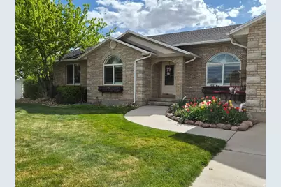 1697 W 2450 N, Vernal, UT 84078 - Photo 1