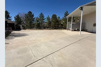 1697 W 2450 N, Vernal, UT 84078 - Photo 30