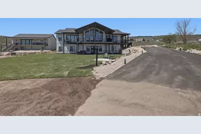 3479 S Black Hawk Cir #13, Garden City, UT 84028 - Photo 4