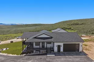 3479 S Black Hawk Circle, Garden City, UT 84028 - Photo 10