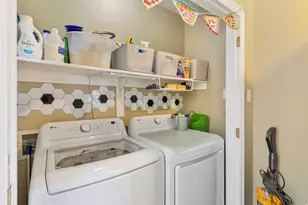 2713 S Highland Dr E, Salt Lake City, UT 84106 - Photo 12