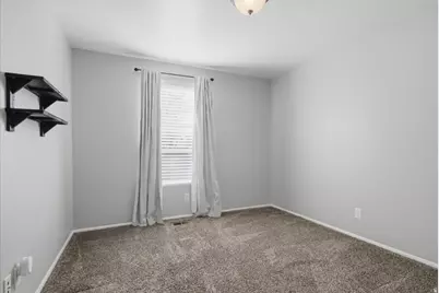 639 E Calnette Dr, Sandy, UT 84070 - Photo 18