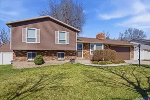 639 E Calnette Dr, Sandy, UT 84070 - Photo 2