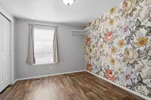 639 E Calnette Dr, Sandy, UT 84070 - Photo 16