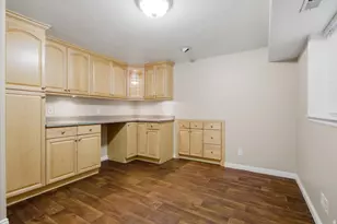 639 E Calnette Dr, Sandy, UT 84070 - Photo 22