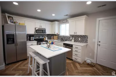 422 E 2050 N #4C, North Ogden, UT 84414 - Photo 6