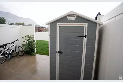 422 E 2050 N #4C, North Ogden, UT 84414 - Photo 12