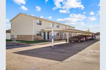 422 E 2050 N #4C, North Ogden, UT 84414 - Photo 4