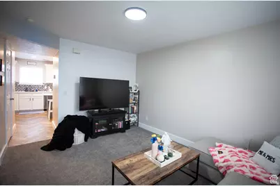 422 E 2050 N #4C, North Ogden, UT 84414 - Photo 4