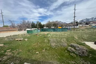 8629 S Vaquero Dr, Sandy, UT 84094 - Photo 14