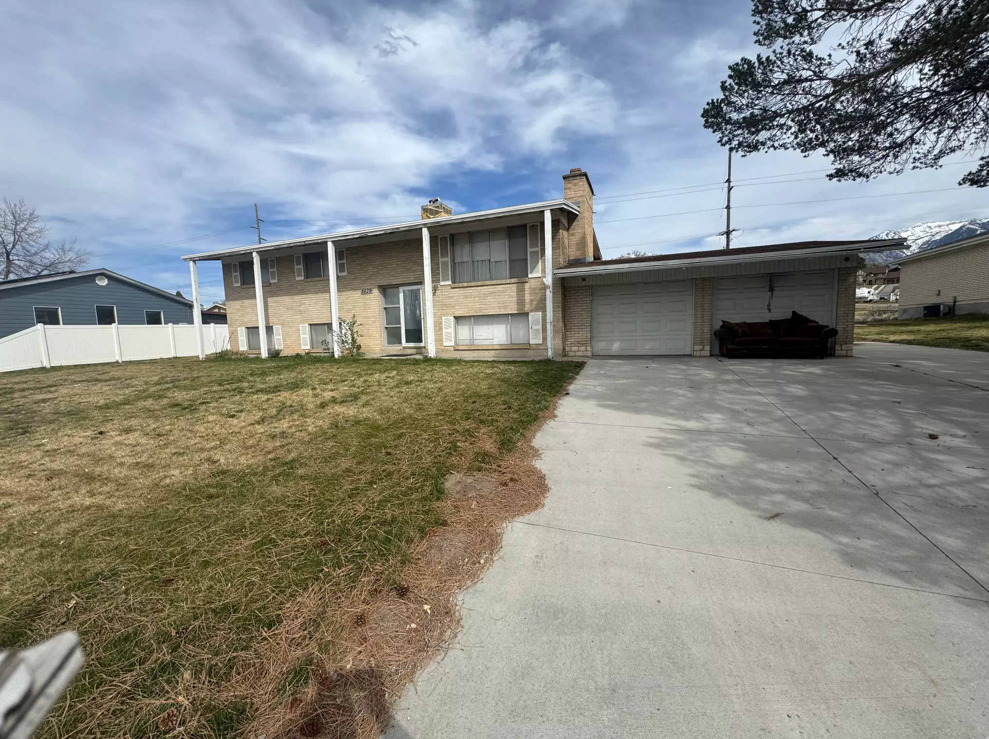 8629 S Vaquero Dr, Sandy, UT 84107 - MLS 2145204 - Coldwell Banker