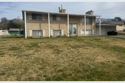 8629 S Vaquero Dr, Sandy, UT 84107 - Photo 1