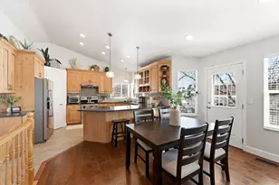 6577 S High Bluff Dr, West Valley, UT 84118 - Photo 10