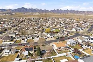 6577 S High Bluff Dr, West Valley, UT 84118 - Photo 4