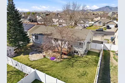 6577 S High Bluff Dr, West Valley, UT 84118 - Photo 6