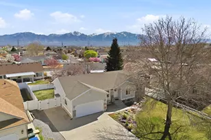 6577 S High Bluff Dr, West Valley, UT 84118 - Photo 2