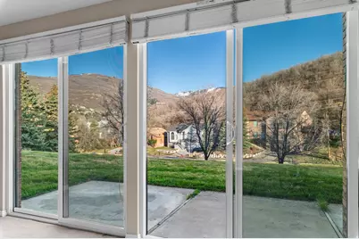 2115 S Ridgewood Way, Bountiful, UT 84010 - Photo 22