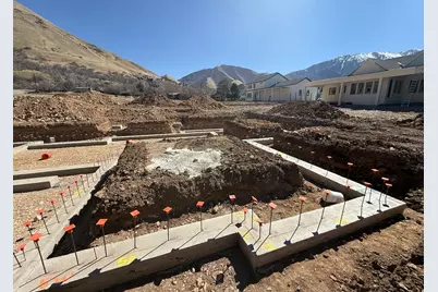 829 S 2200 E, Springville, UT 84663 - Photo 2