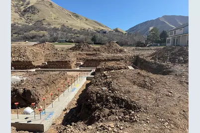 829 S 2200 E, Springville, UT 84663 - Photo 4