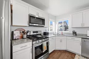 12498 S Oceanside Dr, Herriman, UT 84096 - Photo 26