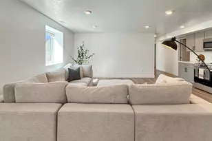 739 W Powderwood Ln, Mapleton, UT 84664 - Photo 46