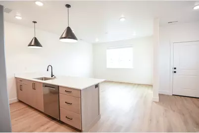 854 W Altura Vista Ln, Logan, UT 84321 - Photo 8