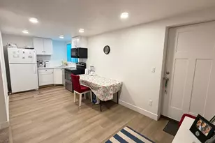 9088 S Julie Ann Way, West Jordan, UT 84088 - Photo 18