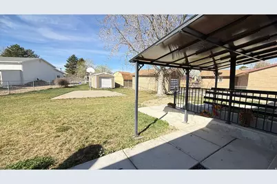 9088 S Julie Ann Way, West Jordan, UT 84088 - Photo 24