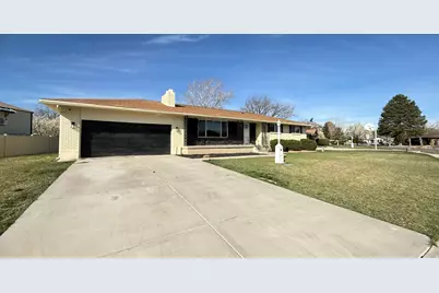 9088 S Julie Ann Way, West Jordan, UT 84088 - Photo 2