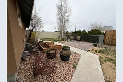 211 S 700 E, Price, UT 84501 - Photo 36
