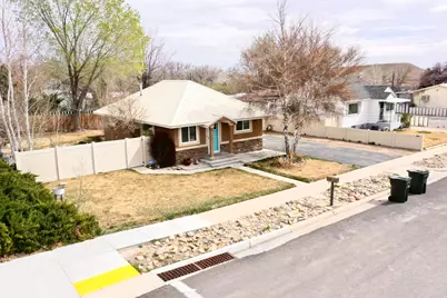 211 S 700 E, Price, UT 84501 - Photo 40