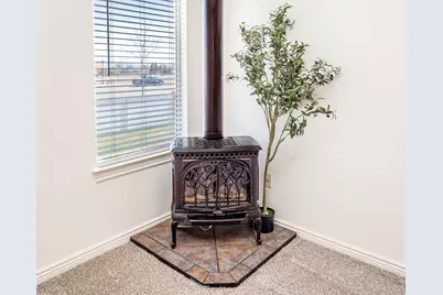 390 N 700 W, Vernal, UT 84078 - Photo 16