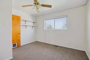 8495 W 3370 S, Magna, UT 84044 - Photo 16