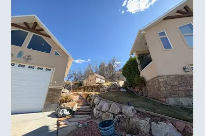 610 Meadowlark Ln, Bountiful, UT 84010 - Photo 40