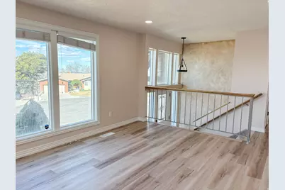 610 Meadow Lark Ln, Bountiful, UT 84010 - Photo 10