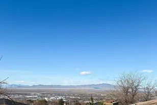 610 Meadowlark Ln, Bountiful, UT 84010 - Photo 6