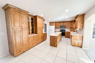 610 Meadowlark Ln, Bountiful, UT 84010 - Photo 14