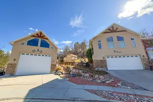 610 Meadowlark Ln, Bountiful, UT 84010 - Photo 2