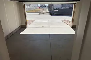 649 E Ryegrass Dr, Eagle Mountain, UT 84005 - Photo 28