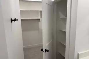 649 E Ryegrass Dr, Eagle Mountain, UT 84005 - Photo 14