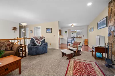 276 W Virginia Ave, Harrisville, UT 84404 - Photo 8